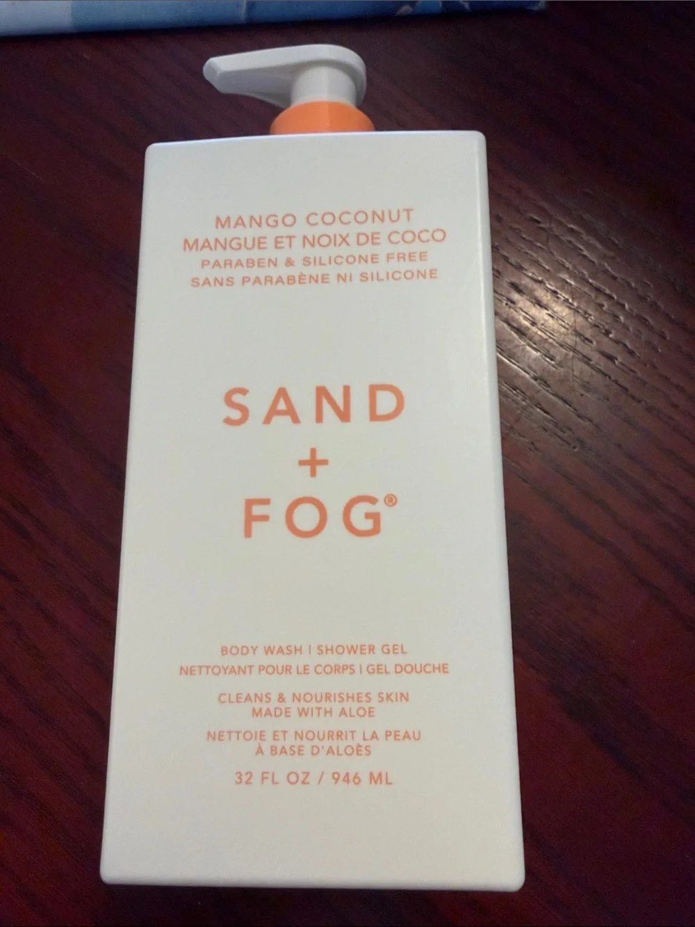 ✴️New✴️SAND + FOG Mango Coconut Body Wash - Picture 1 of 1